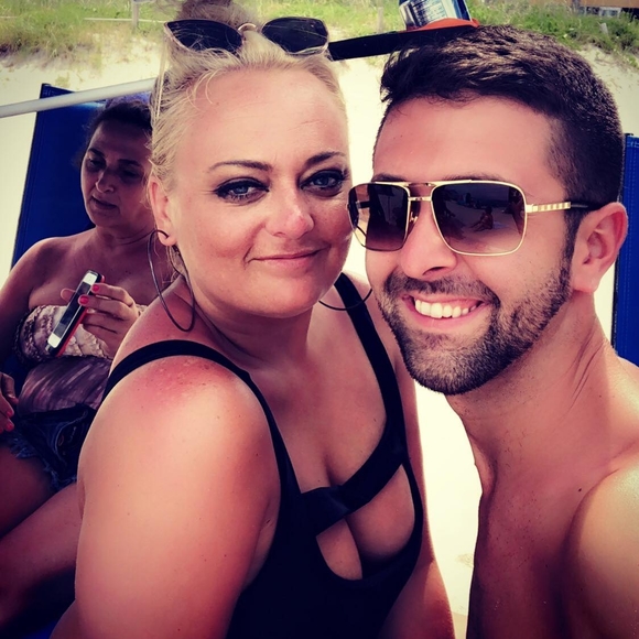 Meet your Posher, Cody - Picture 1 of 1